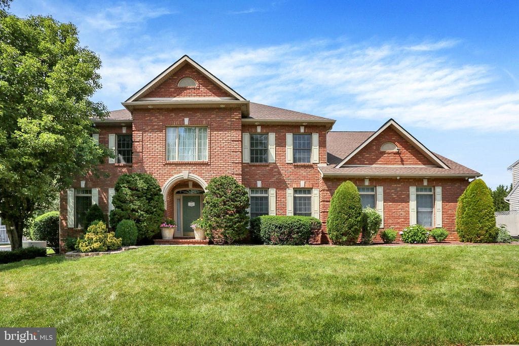 Single Family Home